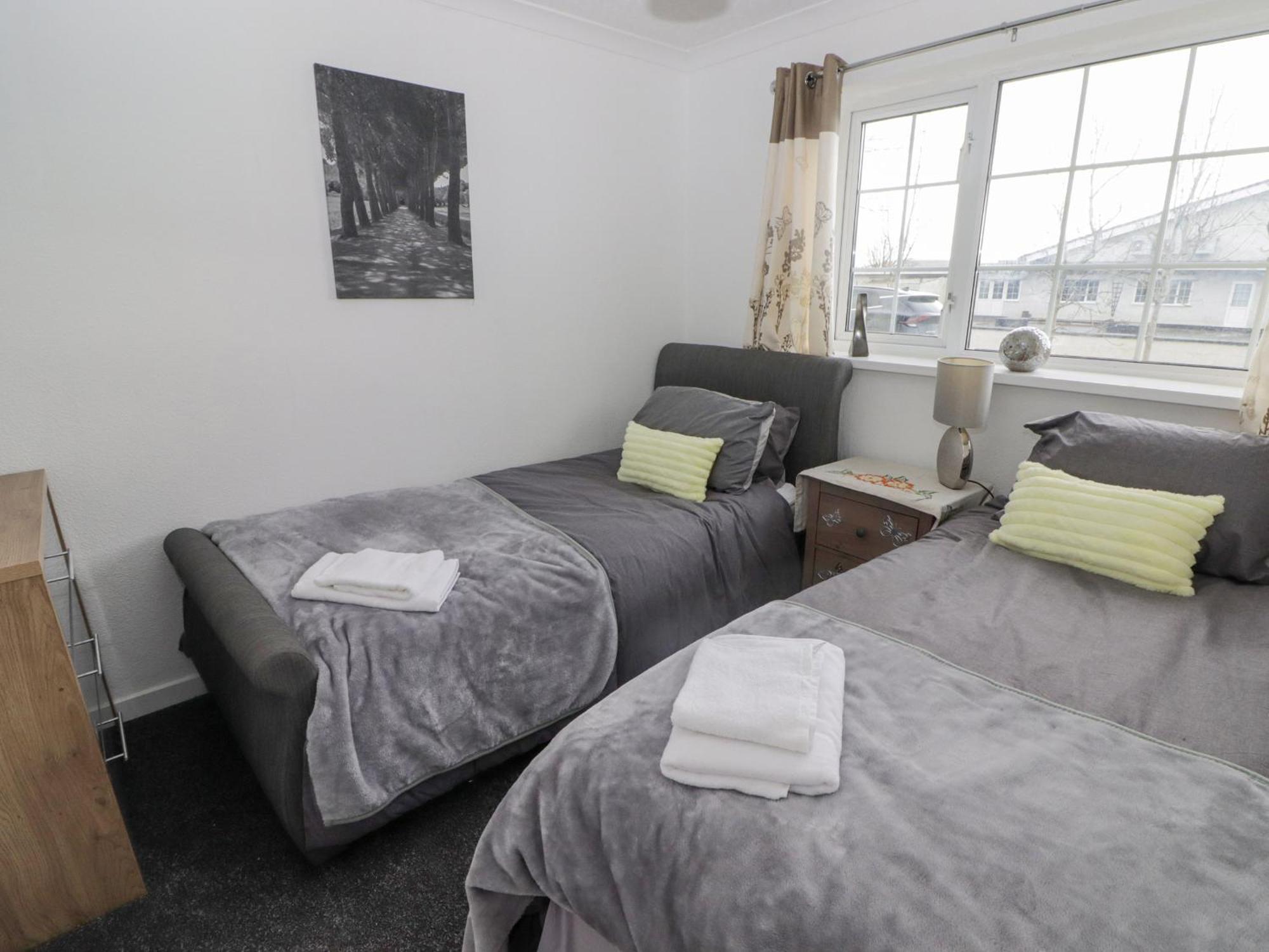 48 Gower Holiday Village Swansea Exterior foto